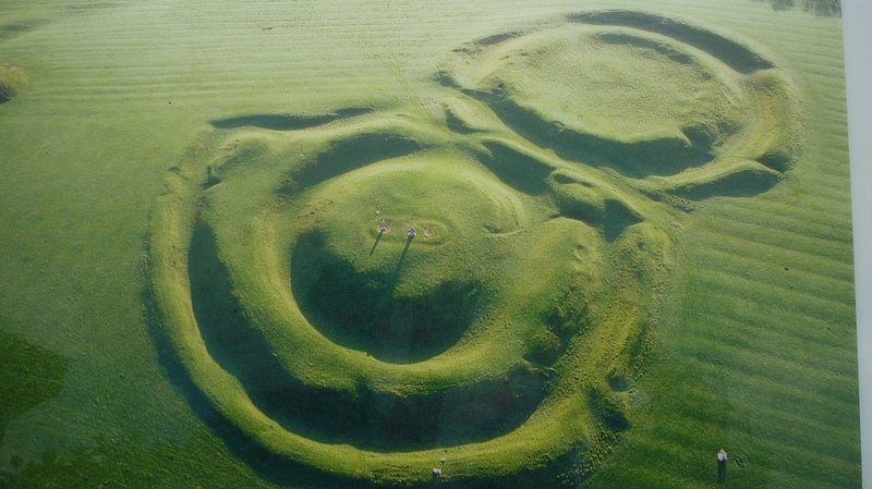 Hill of Tara, Meath, Ireland by ericksens